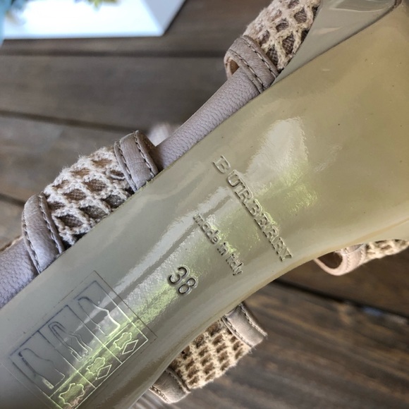 Burberry Prorsum Heels Size 38 - Picture 4 of 4
